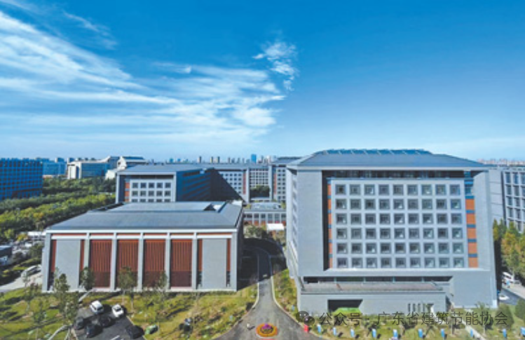 中建一局承建的北京城市副中心160地块工程，打造“钢结构+全幕墙系统”的零能耗建筑。